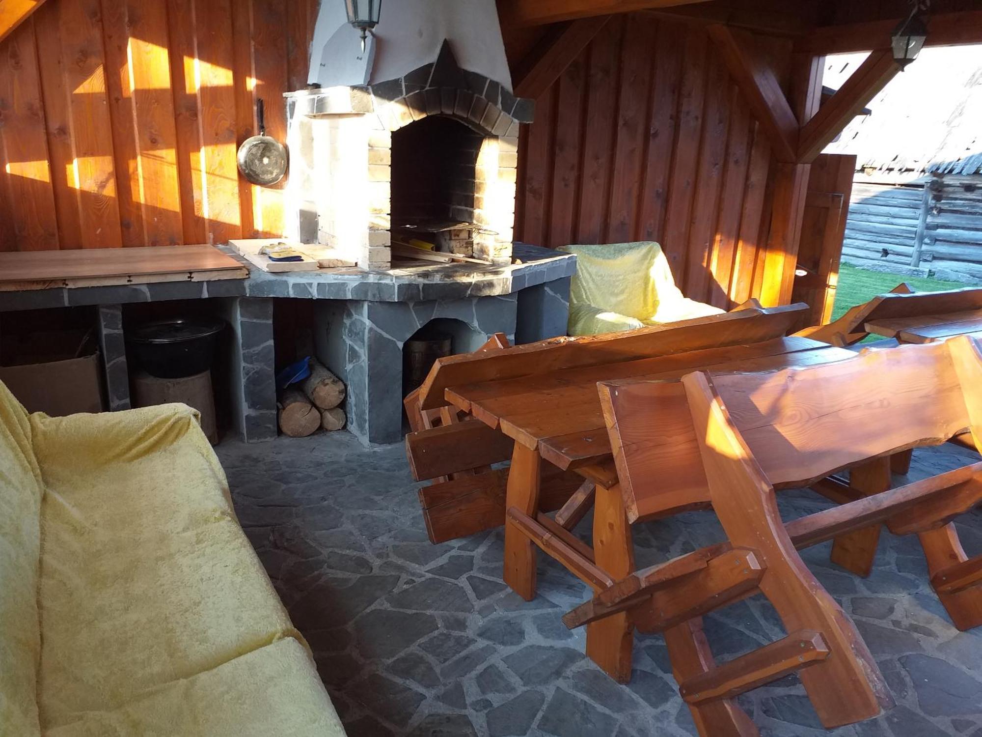 Drevenica Deni Vila Osturna Quarto foto